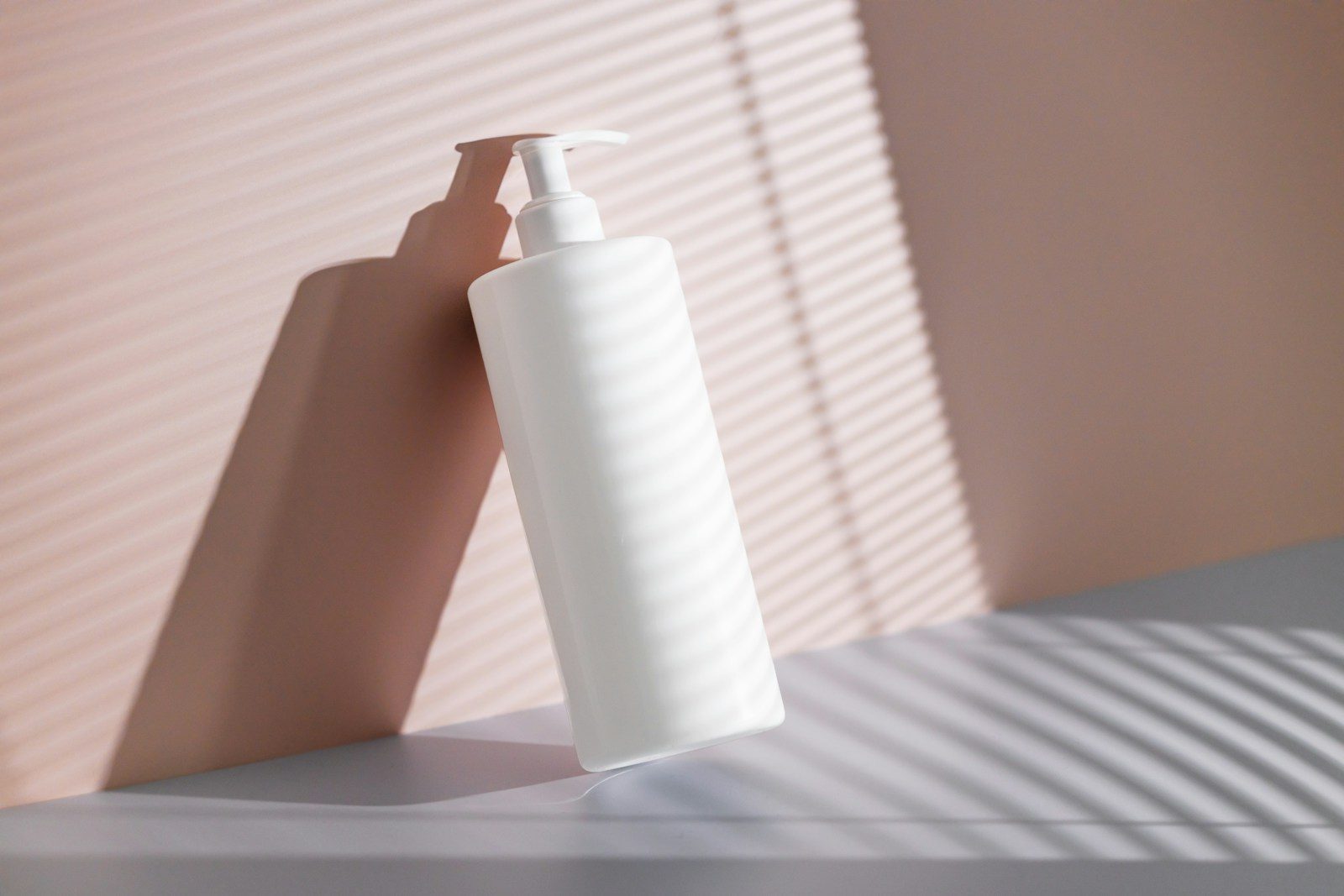 7 Top-Rated Shampoos for Thinning Hair in 2026