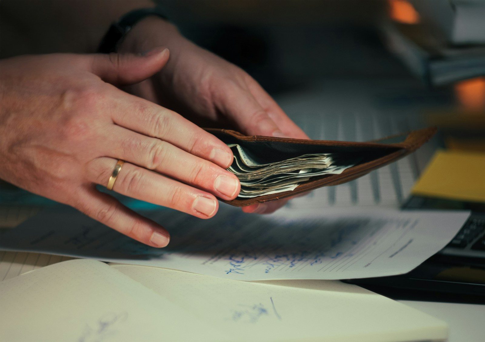 8 Proven Ways to Earn Passive Income in 2026