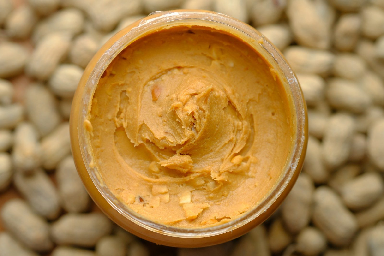 8 Reasons to Eat Peanut Butter More Regularly