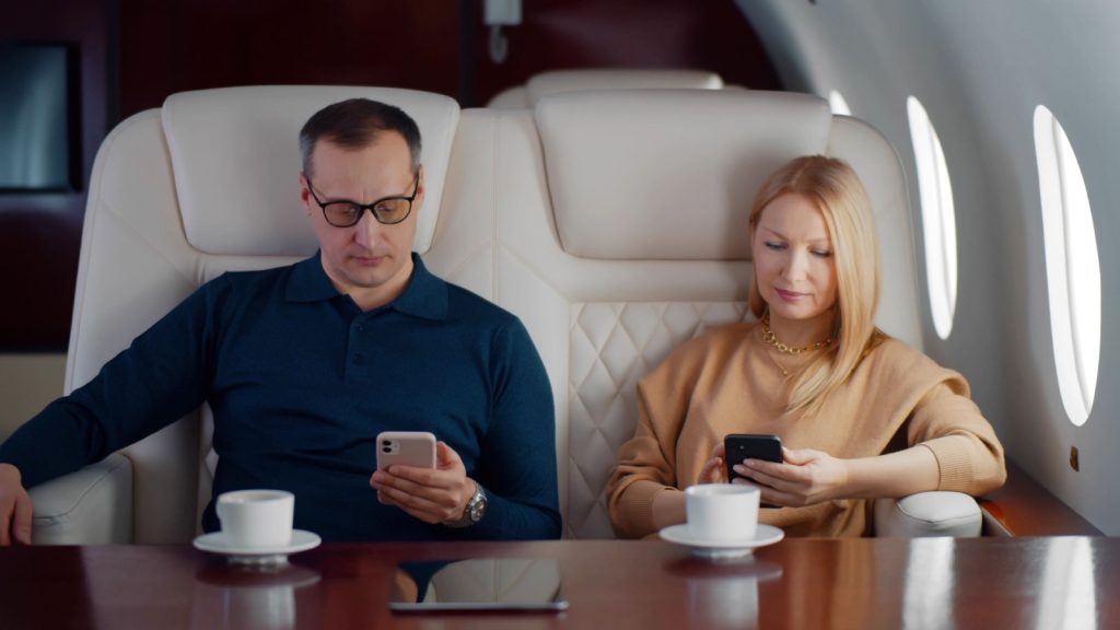 8 Money Lessons Hidden Behind Celebrity Billionaires