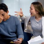 8 Everyday Money Habits That Quietly Keep People Broke