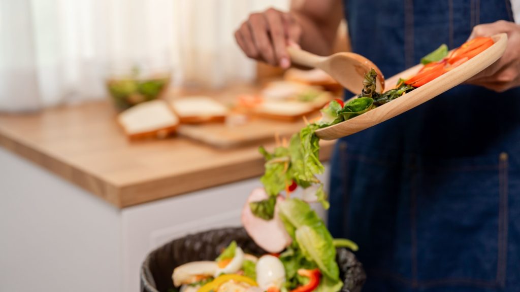 8 Smart Kitchen Habits That Help You Waste Less Food and Save More Money