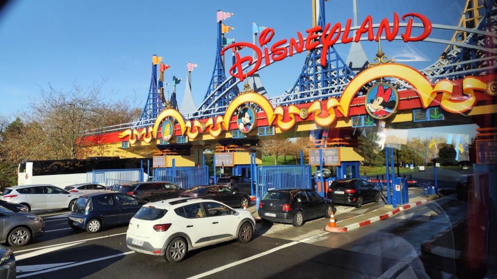 8 Smart Reasons a Disney VIP Tour Can Be Worth the Cost