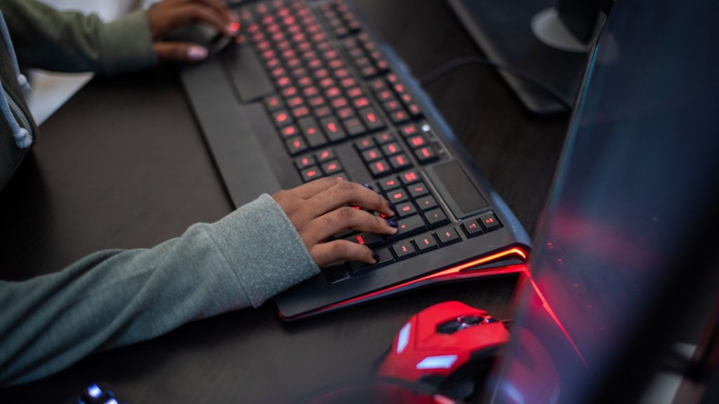 Is the Keychron K2 Ultra 8K Worth Your Money? 8 Things to Know Before Buying This Premium Keyboard