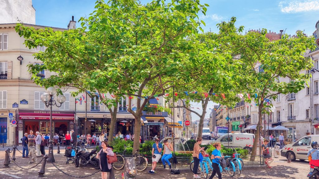 8 Family-Friendly Paris Experiences That Create Big Memories Without a Big Budget